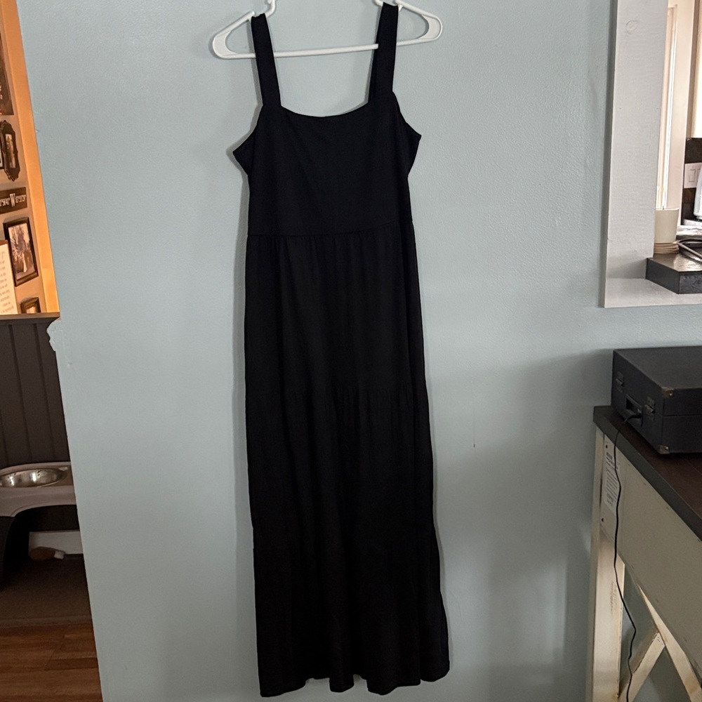 Chic Black Maxi Dress